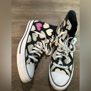 Converse Twisted Hearts Chucks Black/Natural Ivory/White Womems Size 10 567143F
